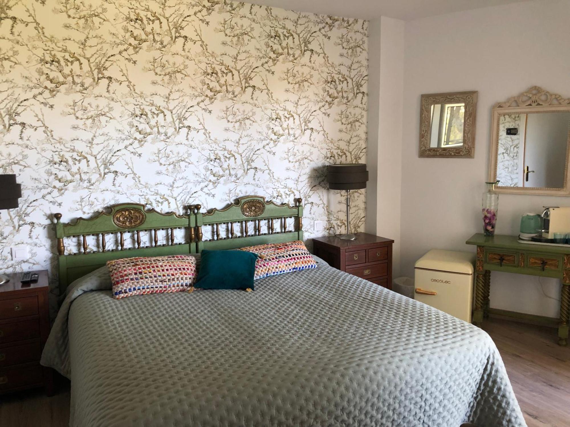 Habitacion Deluxe Con Bano Privado En Atalaya Apartagolf, Эстепона Экстерьер фото